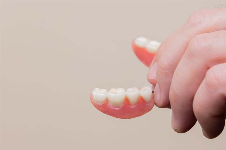 kunstgebit Rotterdam